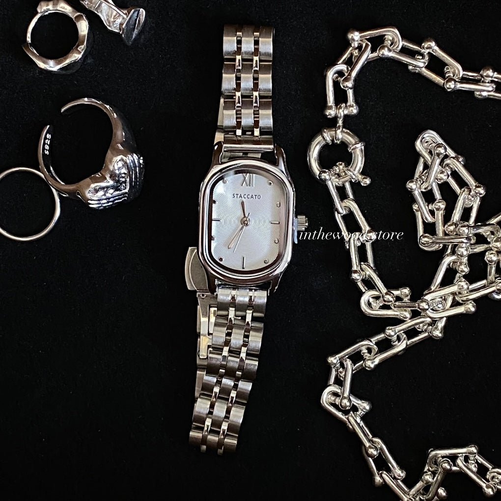 Classic Oval Steel WATCH