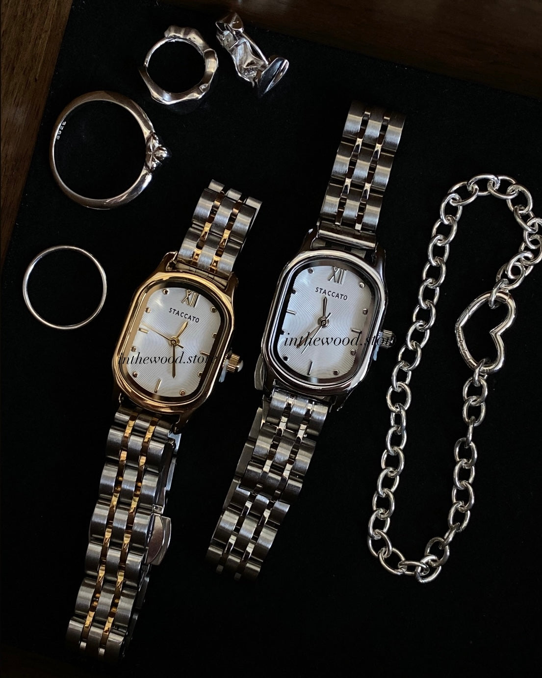 Classic Oval Steel WATCH