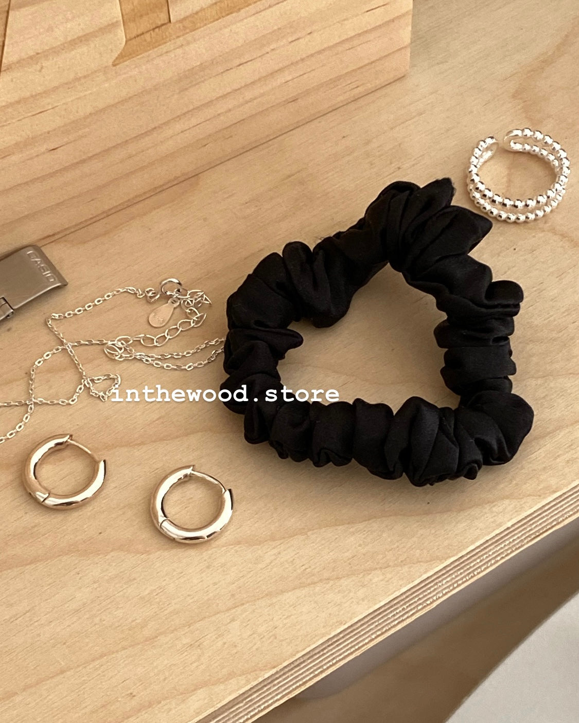 100% Silky Hair Scrunchies