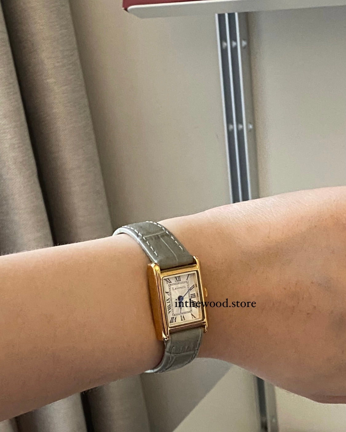 Mini Roma Square Watch-Gold