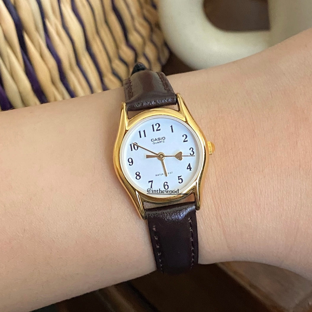 Casio mini gold heart