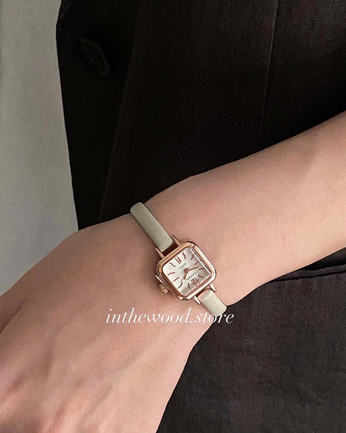 Mini Cube Watch