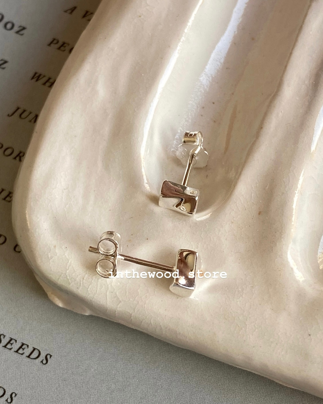 [925silver] Mini Cubes Earrings