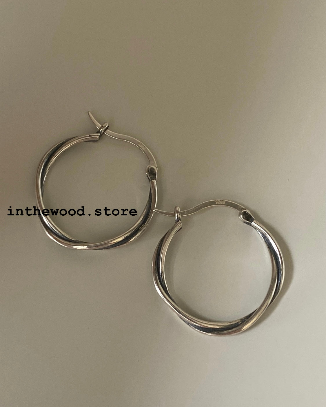 Welfare model 🎀[925silver] Vintage Twist Earrings