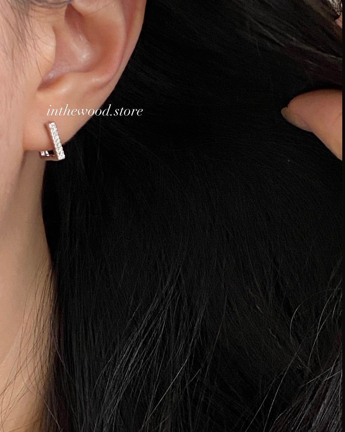 [925silver] Bling Square One Touch Earrings