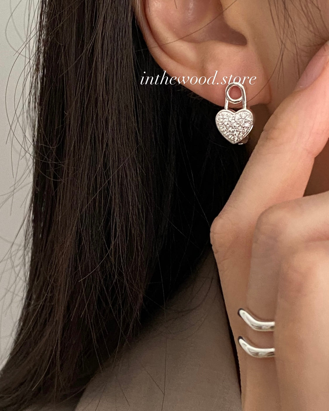 [925silver] Pin Heart Earrings