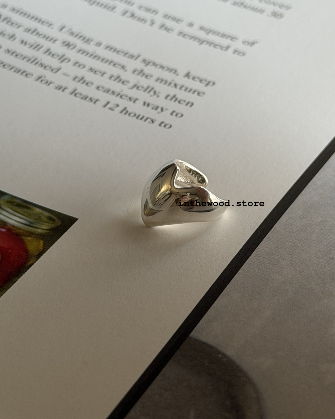 [925silver] Bold Heart Ear Cuff