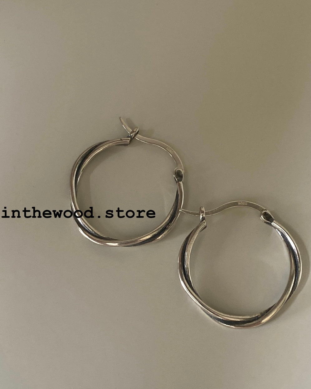 Welfare model 🎀[925silver] Vintage Twist Earrings
