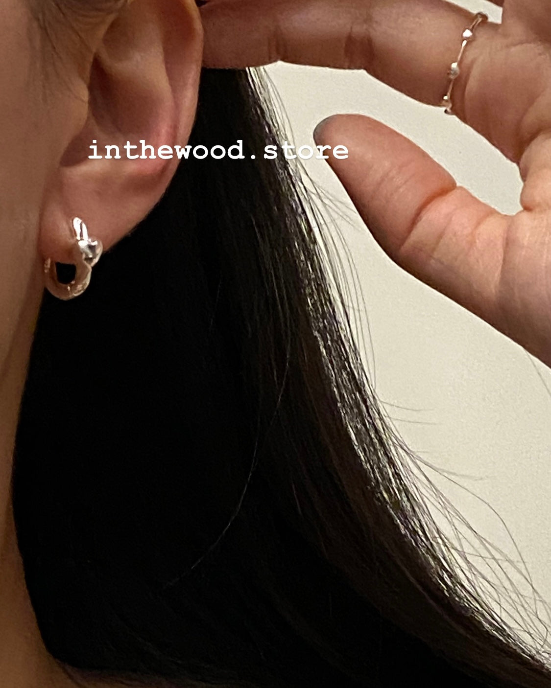 [925silver]Twist Heart One Touch Earrings