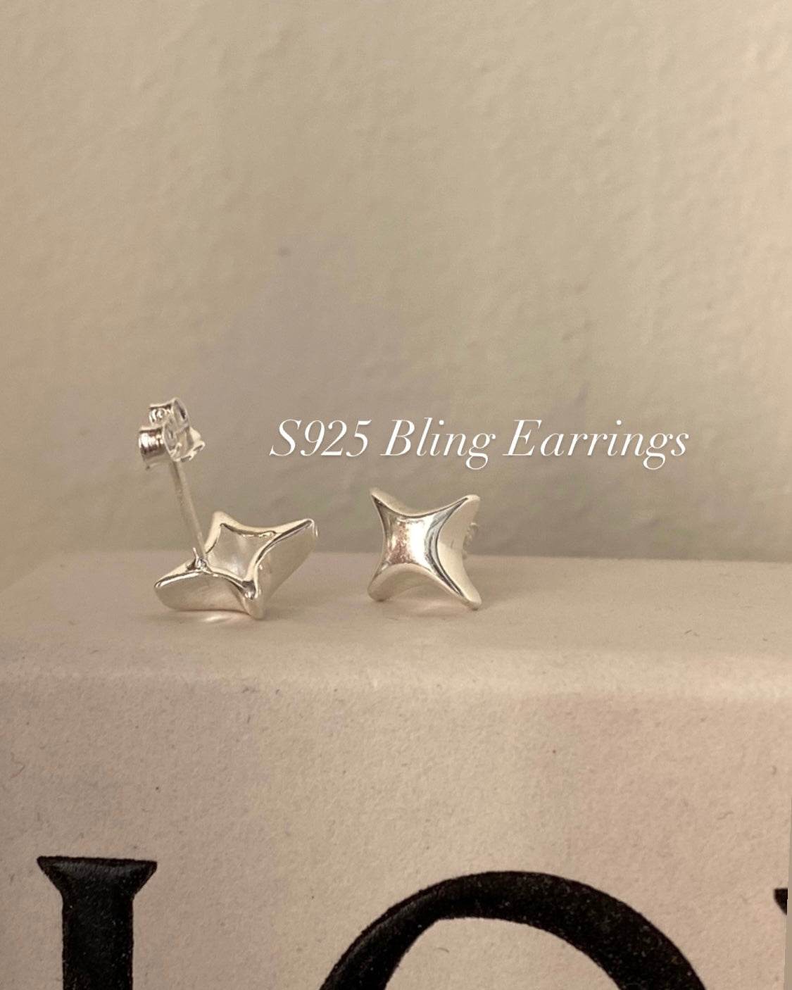 [925silver] Bling Earrings