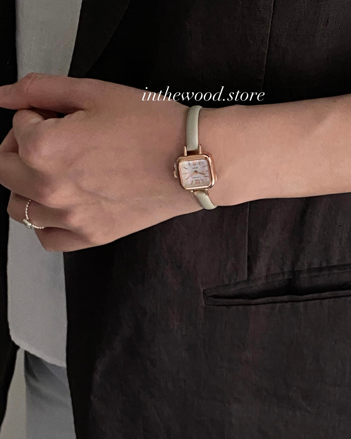Mini Cube Watch