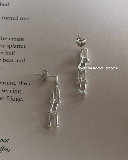 [925silver] Mini Buckles Chain Earrings