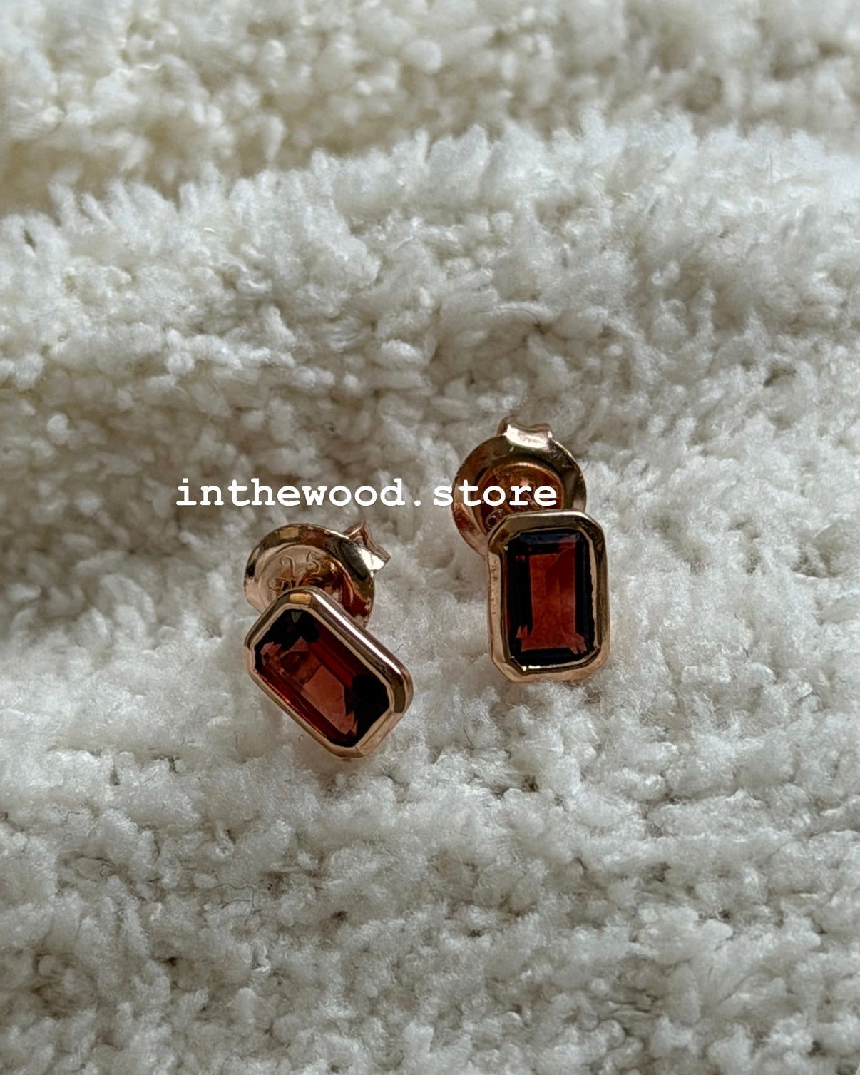 [925silver+Gemstone] Square Garnet Earrings