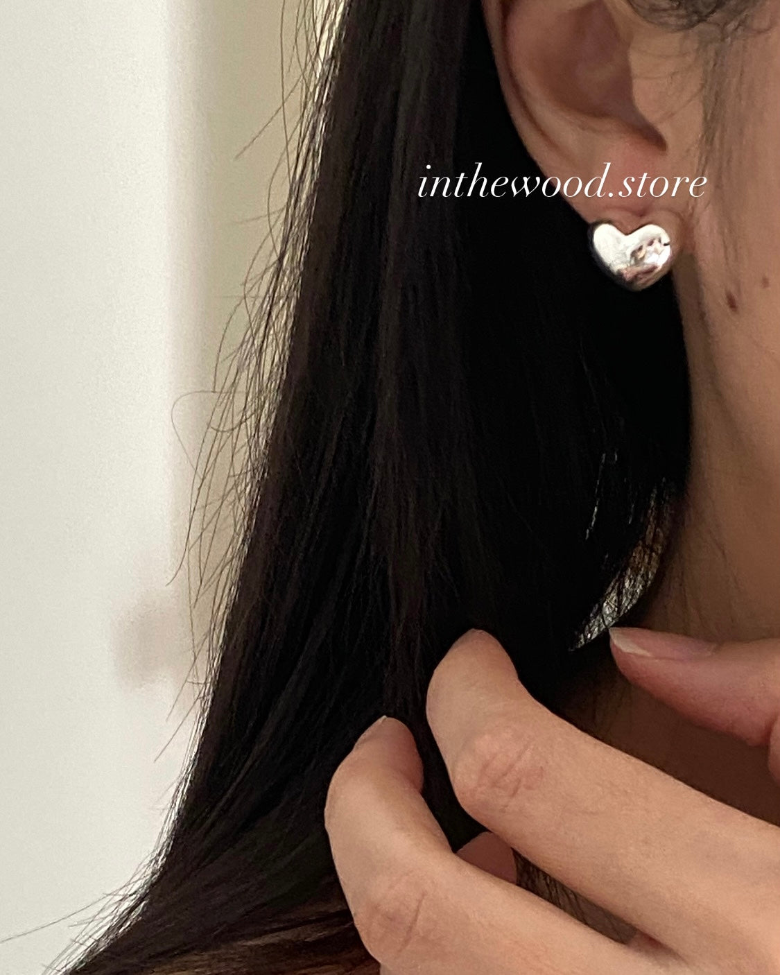 [925silver] Bold Heart Earrings