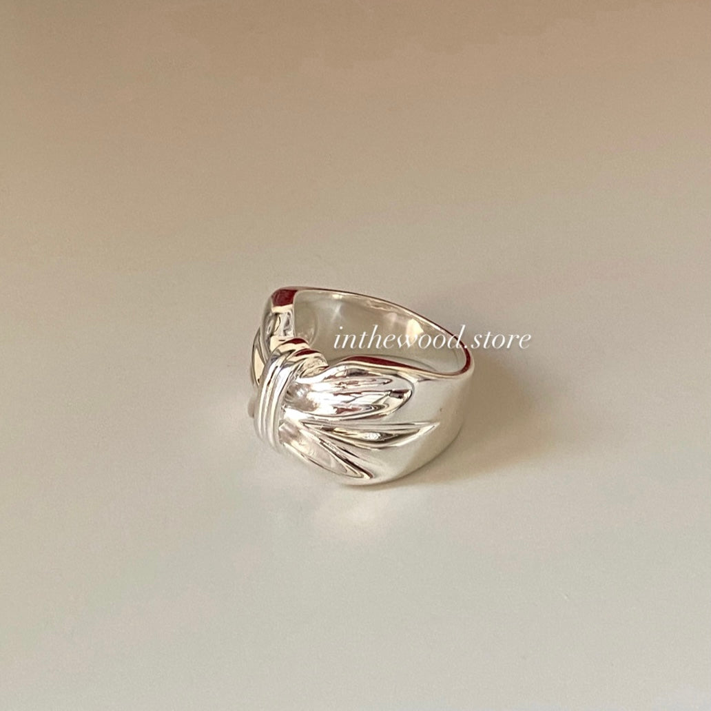 [925silver] Bold Ribbon Ring