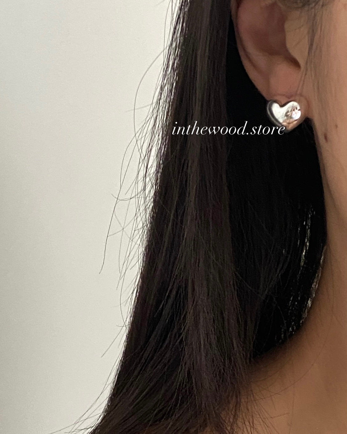 [925silver] Bold Heart Earrings