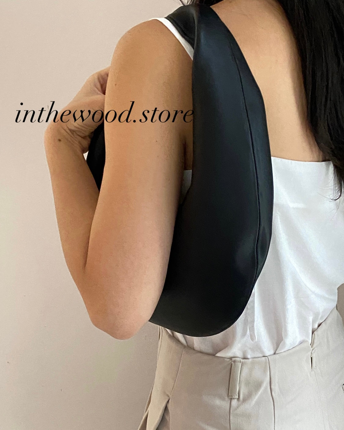 [Genuine cowhide] Moon Bag