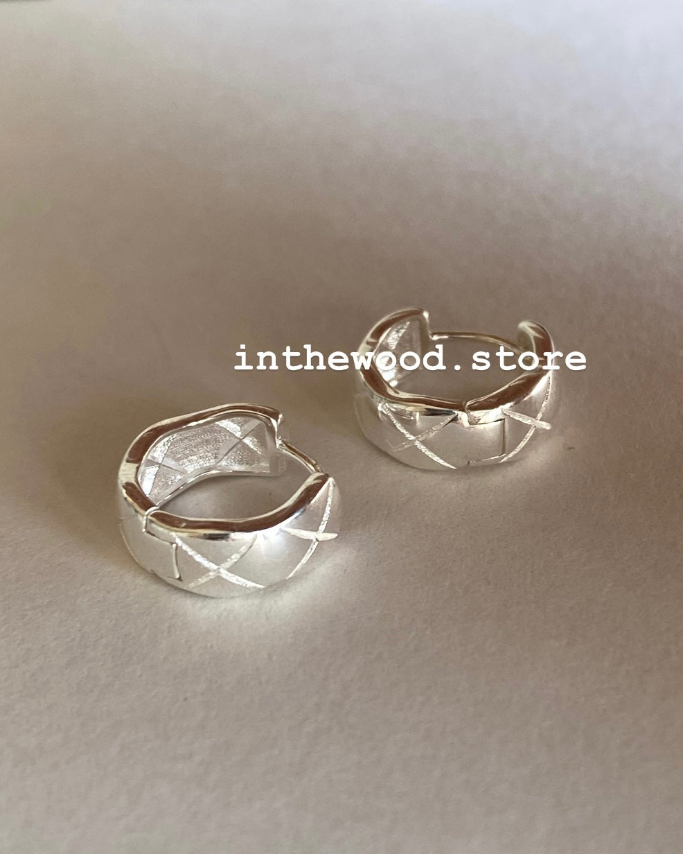 Discontinued [925silver] Mini Lozenge One Touch Earrings