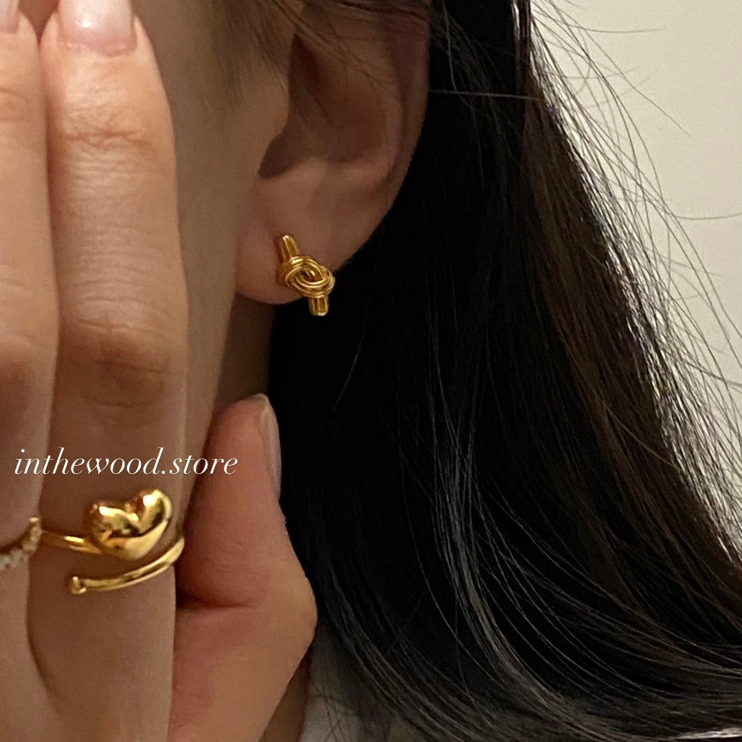 [925silver] Pretzel Knot Earrings