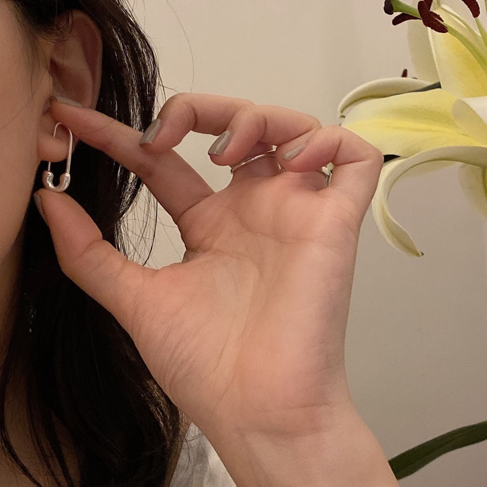 [925silver] Cute Pin Earrings