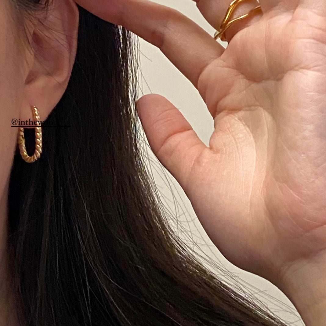 [925silver] Twist Plump Earrings
