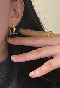 [925silver] D Hoop Earrings